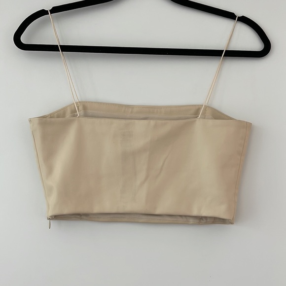 ZARA | FAUX LEATHER CROP TOP - Picture 4 of 7